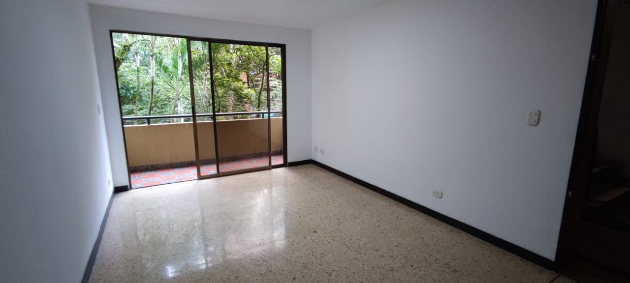 Condominio Frontera en Venta - bienes raíces en Medellín