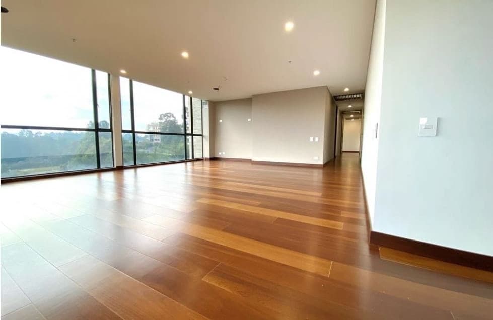 Luxurious Indiana Penthouse in Medellín for Sale