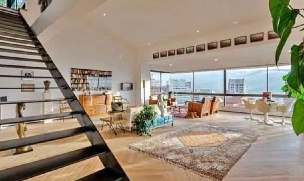 Lujoso Penthouse Art Loft en El Poblado, Medellín