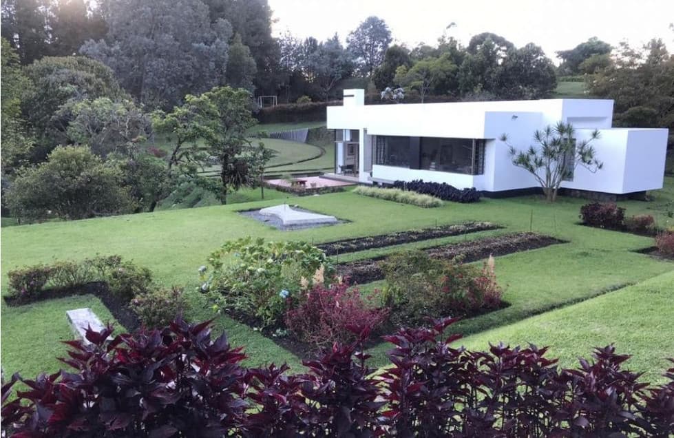 Casa La Ceja - Casa Moderna en La Ceja, Colombia