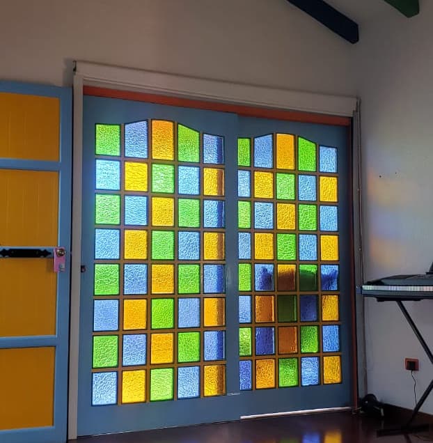Rionegro Colors Home - Medellín real estate gem - Image 1