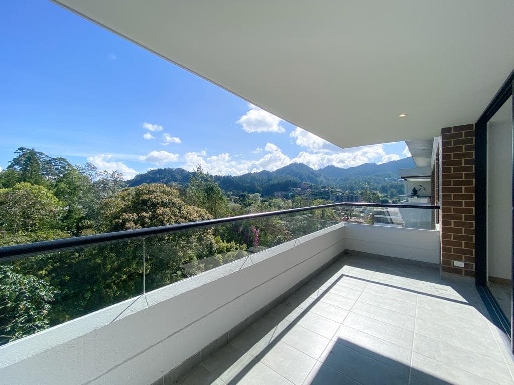 Apartamento Retiro - Bienes raíces exclusivas en Medellín
