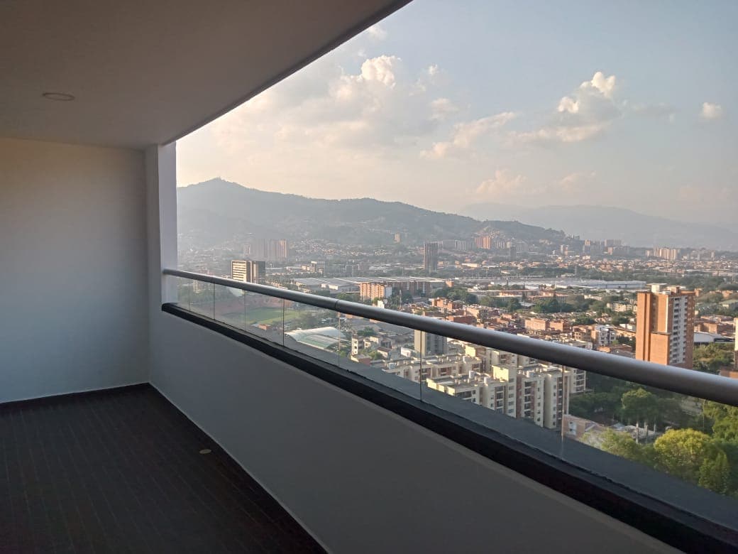 Envigado Panoramic Condo with Stunning Views